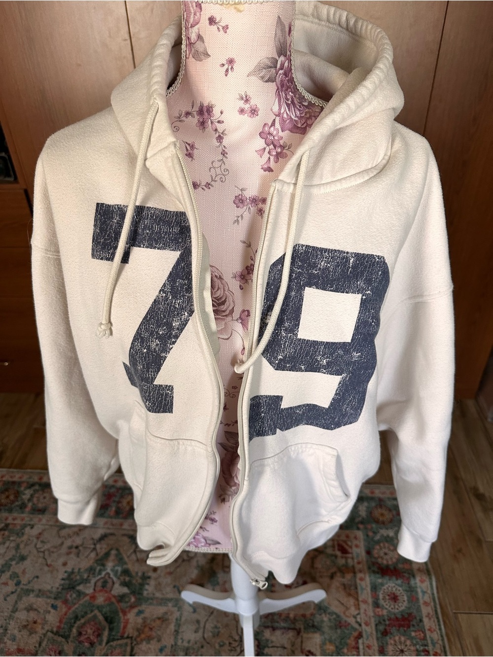 PacSun Cream Hoodie